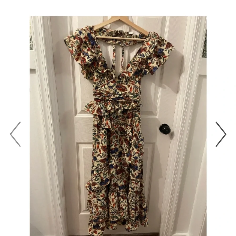Brand New House of Harlow 1960 Blue Cream Ruffled Wrap Maxi Dress - Picture 3 of 3